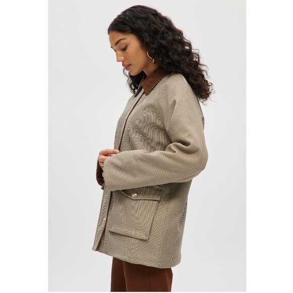 NWT!  Classic English Quilted Plaid Barn Jacket - Picture 7 of 16